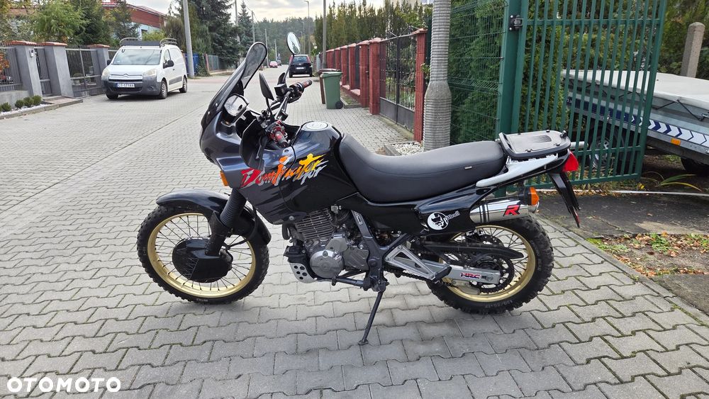 Honda NX - 1
