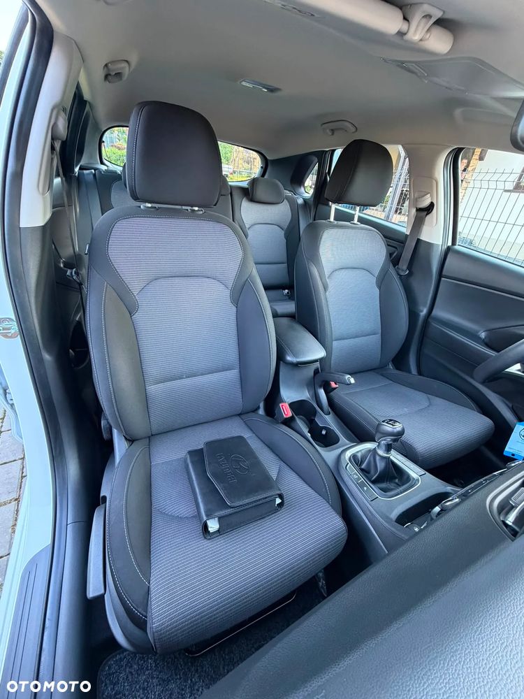 Hyundai i30 1.5 DPI Comfort - 13