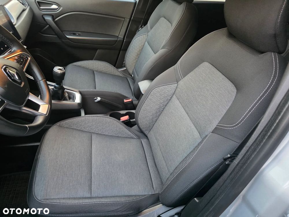 Renault Captur - 36