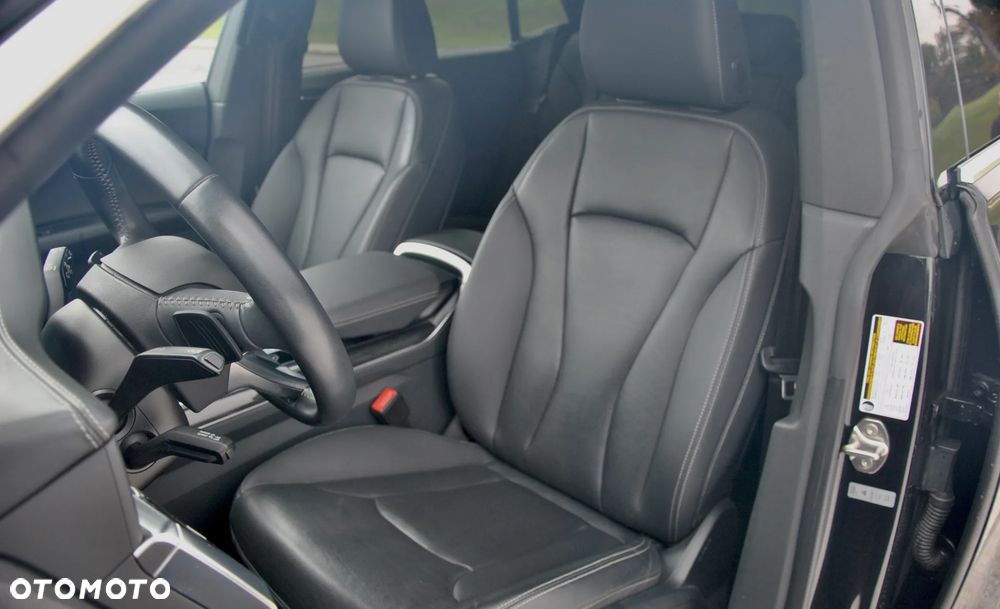 Audi Q8 55 TFSI quattro tiptronic - 11
