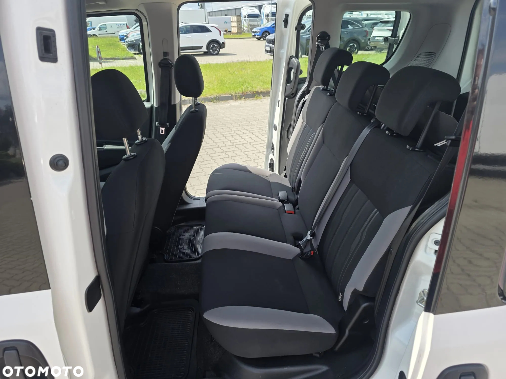Fiat Doblo 1.6 Multijet 16V Easy - 11
