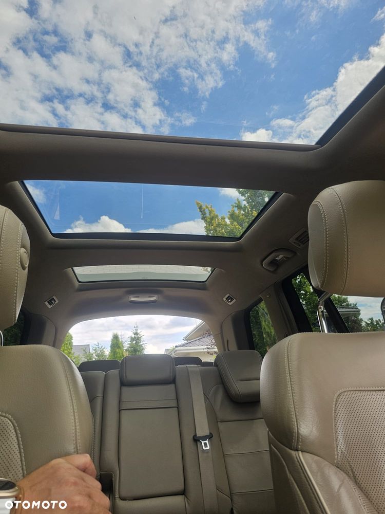 Mercedes-Benz GL 500 4-Matic - 17