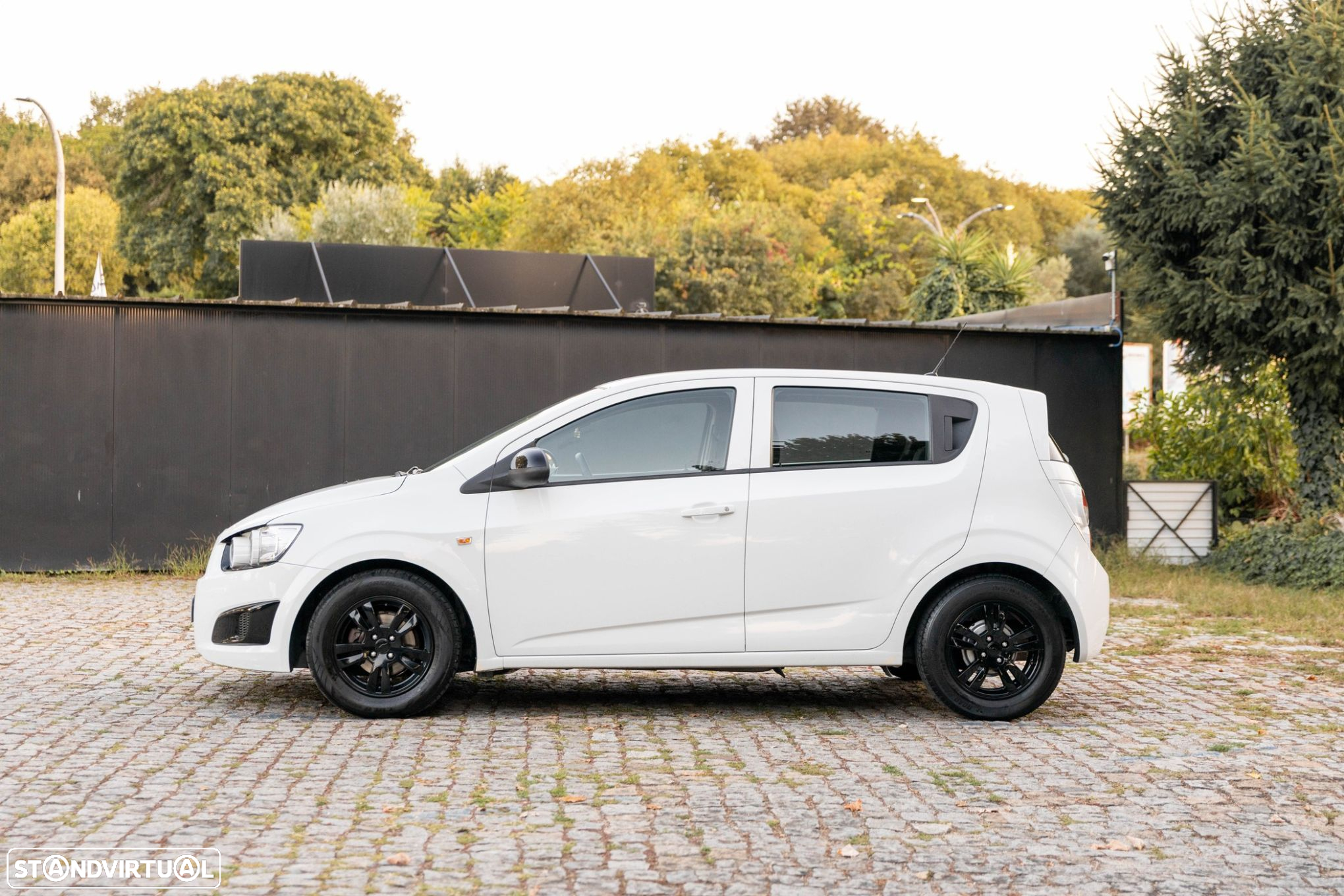 Chevrolet Aveo 1.2 LS - 3