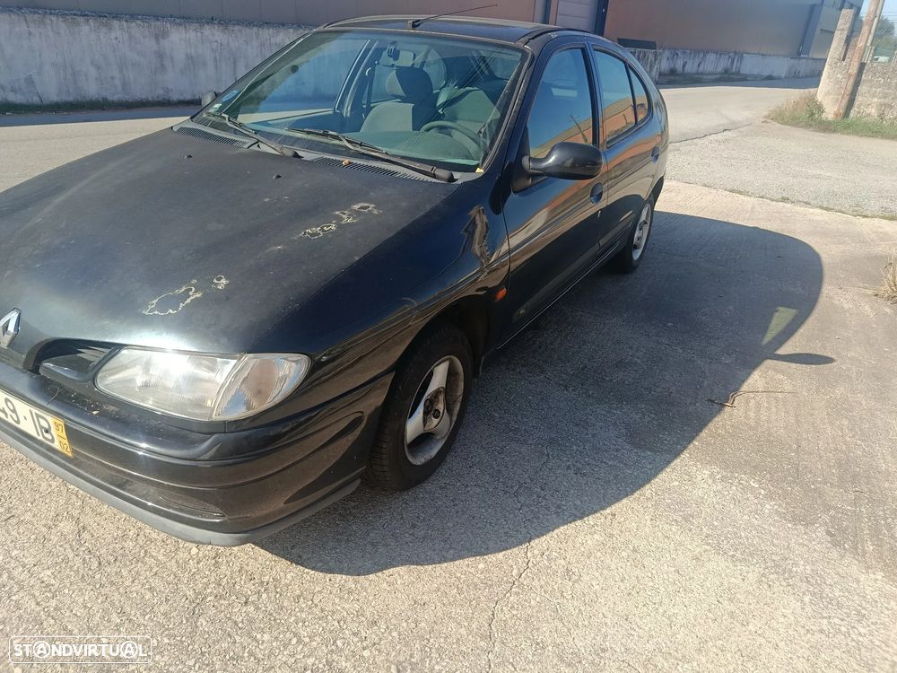 Renault Mégane 1.4 RN - 2