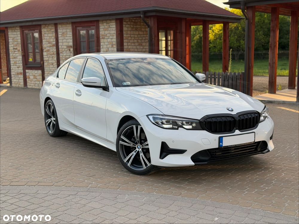 BMW Seria 3 320i Advantage - 1