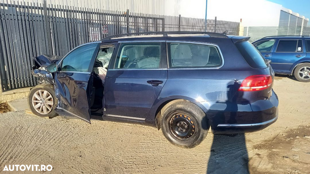 Dezmembrari Volkswagen Passat B7 Break DSG 1.4TSi CAXA - 4