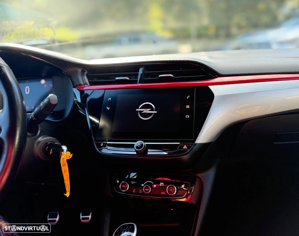 Opel Corsa 1.2 T GS Line - 15