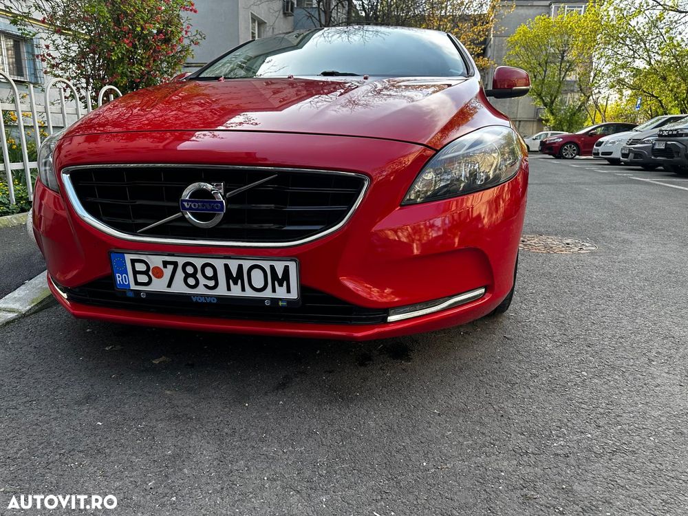 Volvo V40 D2 Summum - 1