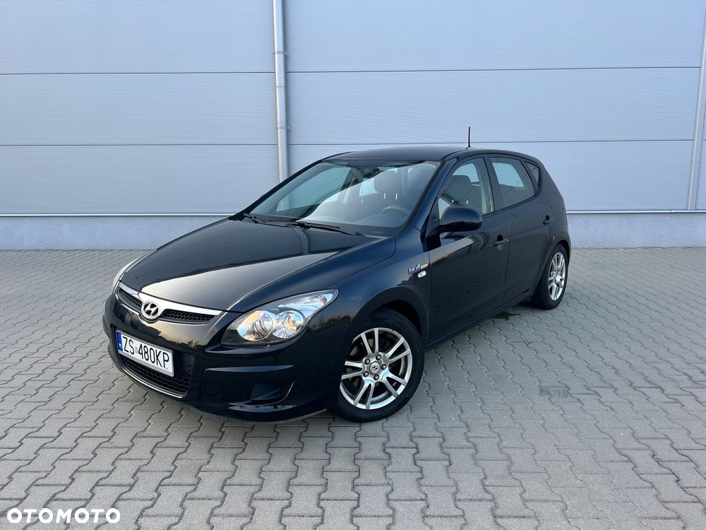 Hyundai i30 1.4 Comfort - 1