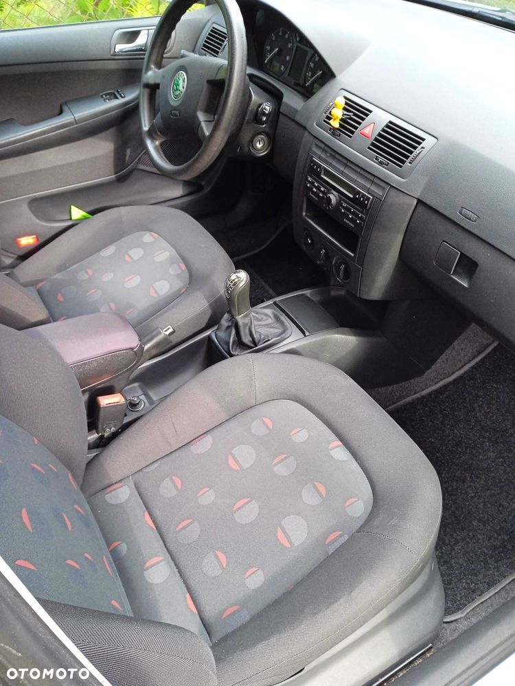 Skoda Fabia - 7