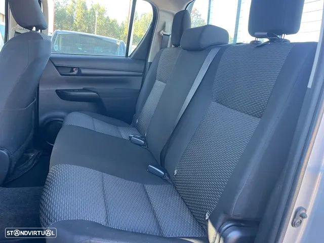 Toyota Hilux 4x4 cab/dupla 150cv - 9