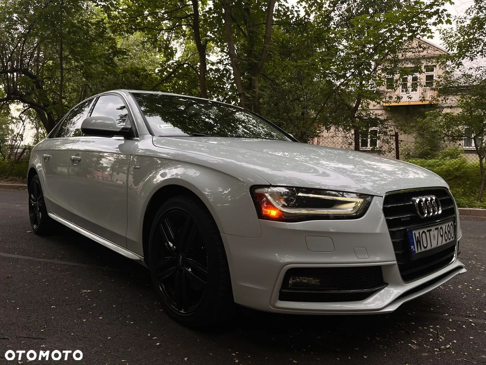 Audi A4 Limousine 2.0 TFSI quattro S tronic S line Sportpaket - 12