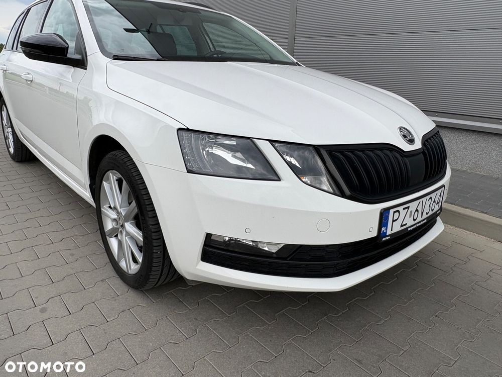 Skoda Octavia 1.4 TSI Ambition - 35