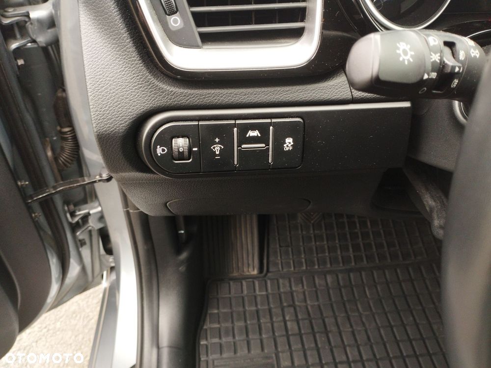 Kia Ceed 1.5 T-GDI Tribute - 26