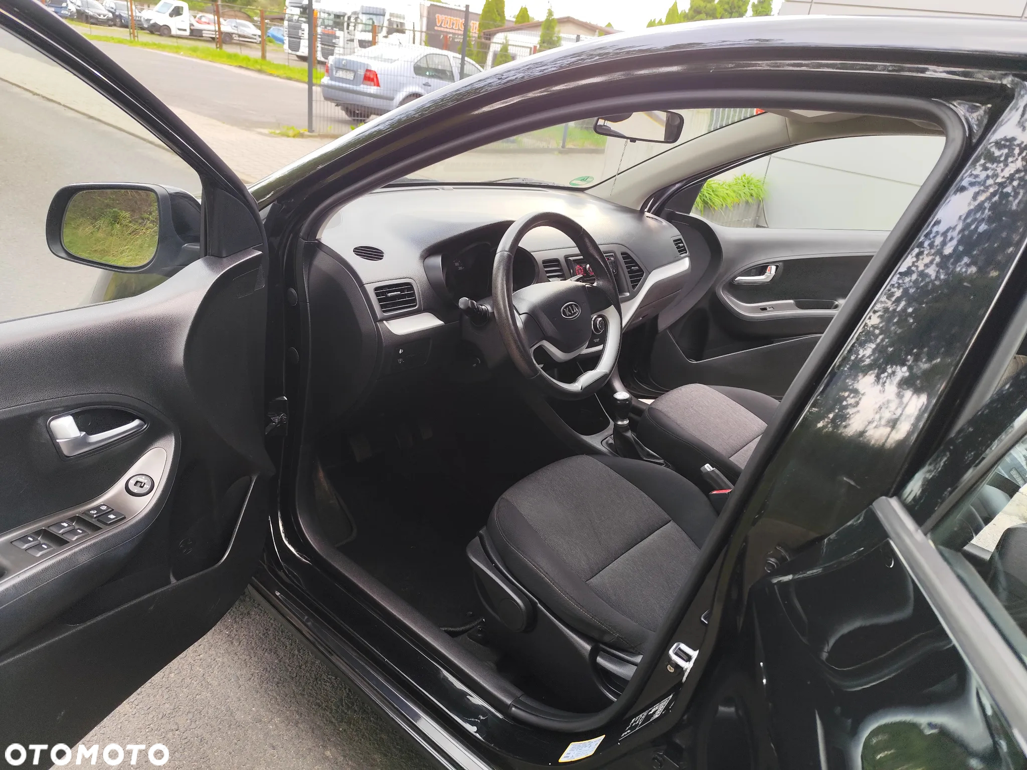 Kia Picanto 1.0 Business Line - 13