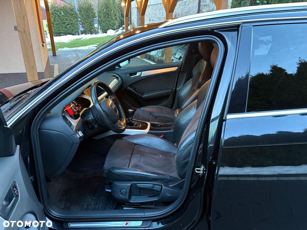 Audi A4 Avant 2.0 TDI Quattro - 14