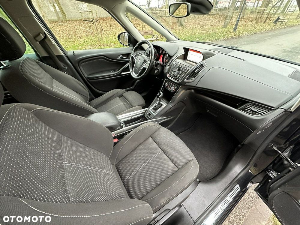 Opel Zafira - 28