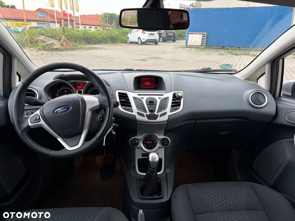 Ford Fiesta 1.25 Titanium - 9