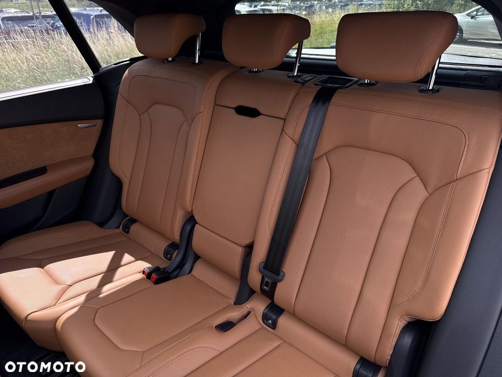 Audi Q8 50 TDI mHEV Quattro Tiptronic - 32