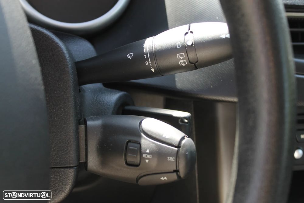 Peugeot 207 1.4HDI - 22