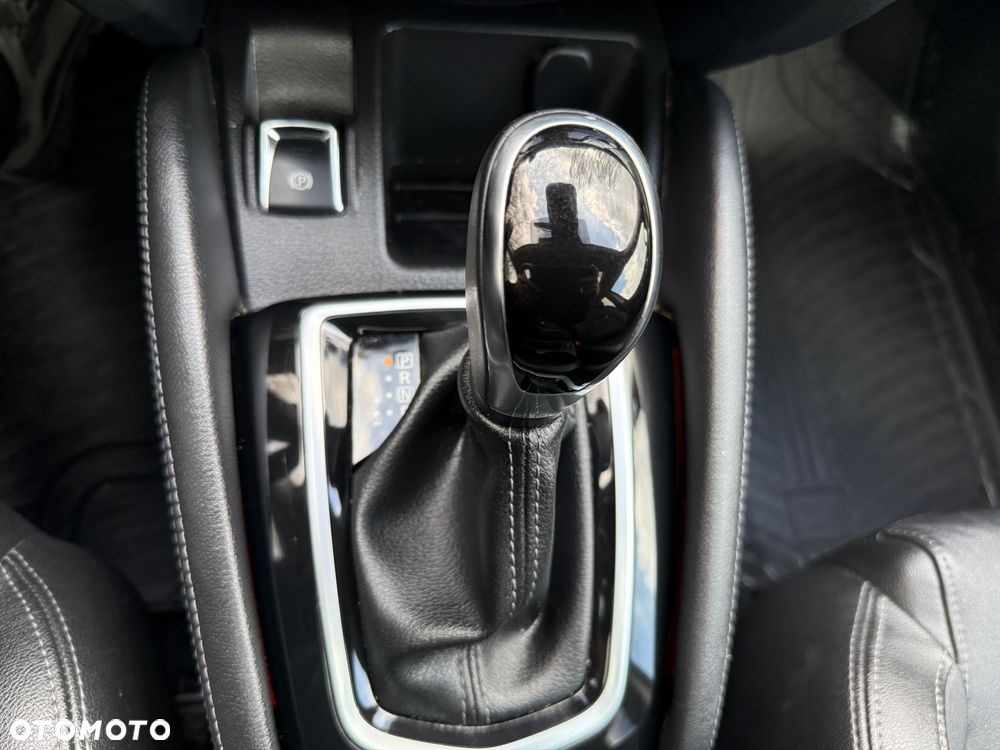 Nissan Qashqai 1.3 DIG-T DCT N-TEC - 27