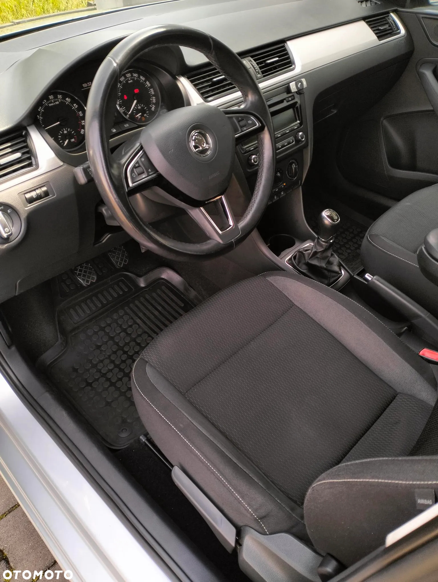 Skoda RAPID 1.6 TDI DPF Ambition - 12