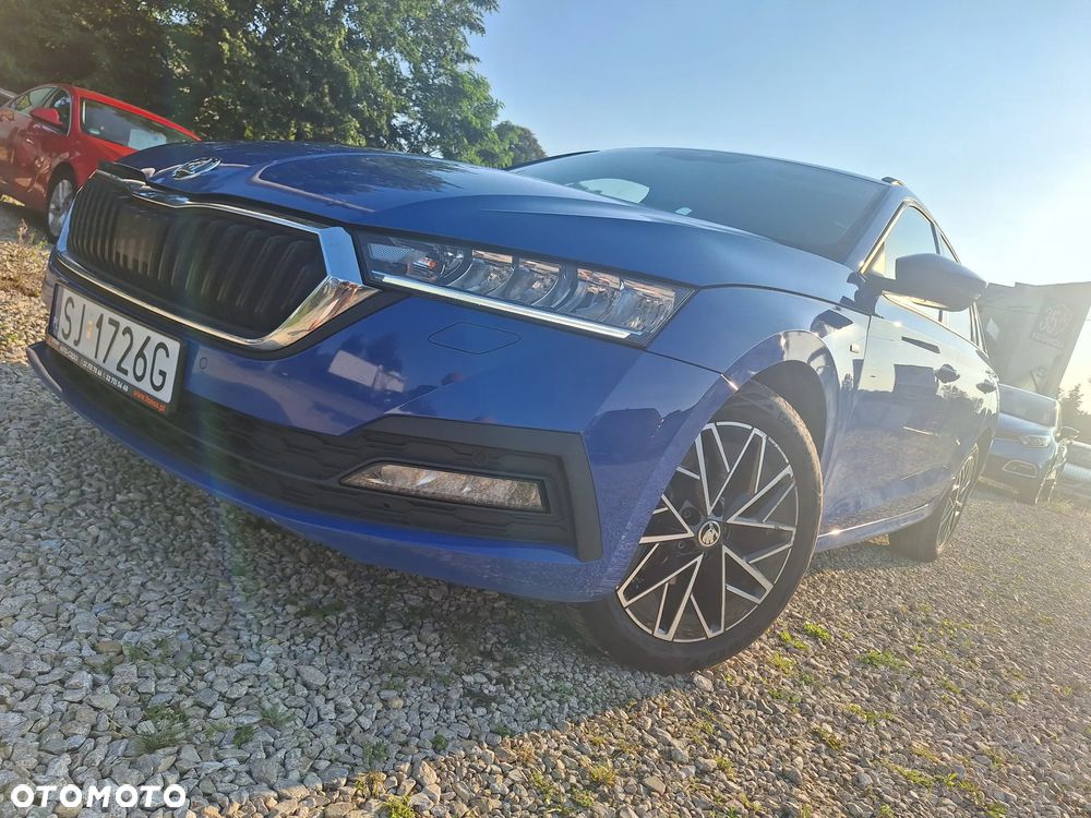 Skoda Octavia 2.0 TDI DSG Clever - 3