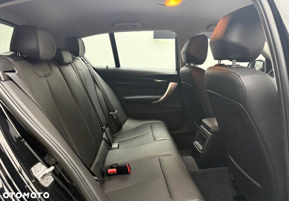 BMW Seria 1 - 19