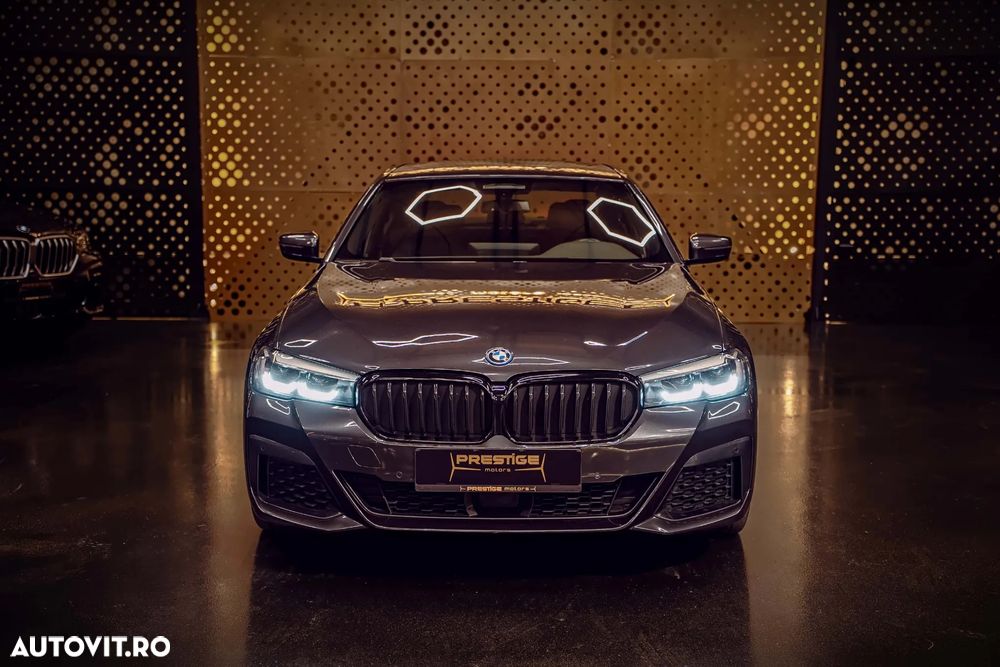 BMW Seria 5 530e xDrive Aut. - 2