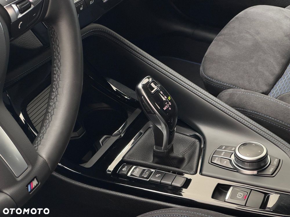 BMW X2 sDrive18i M Sport - 9