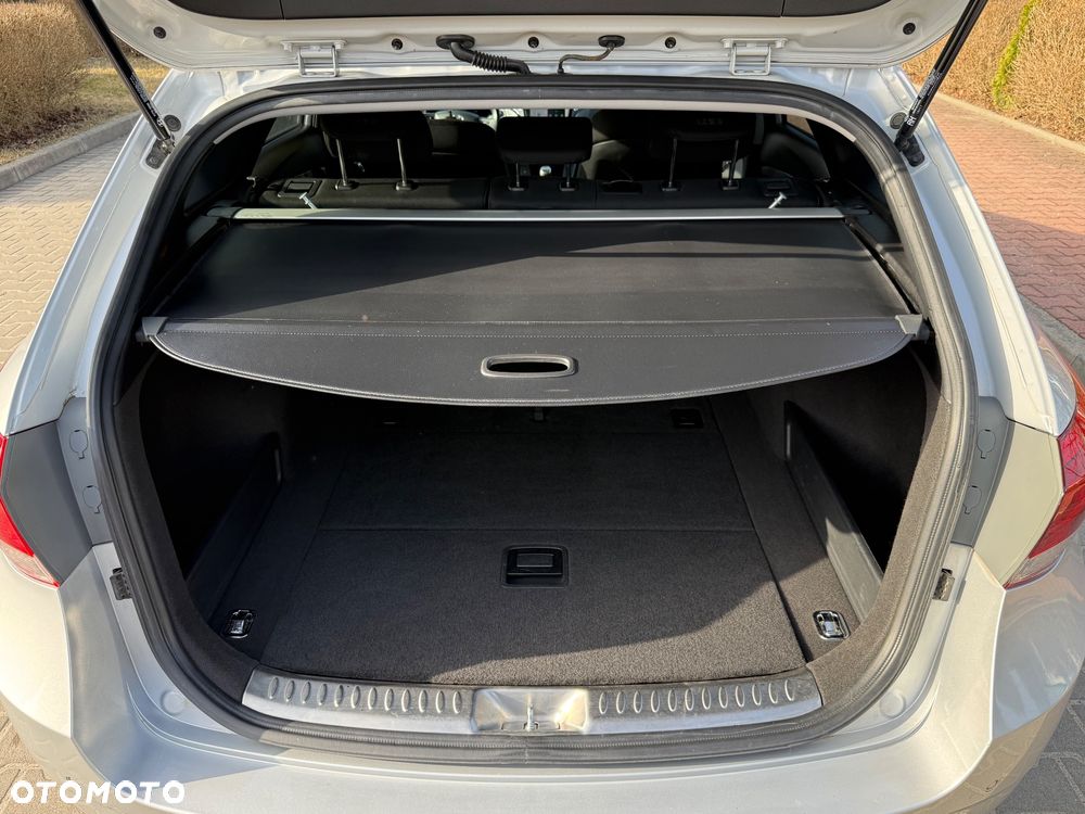 Hyundai i40 1.7 CRDi Business - 34