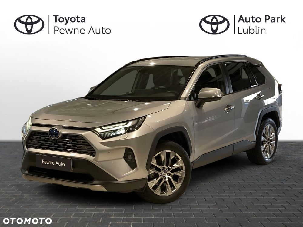 Toyota RAV4 - 1