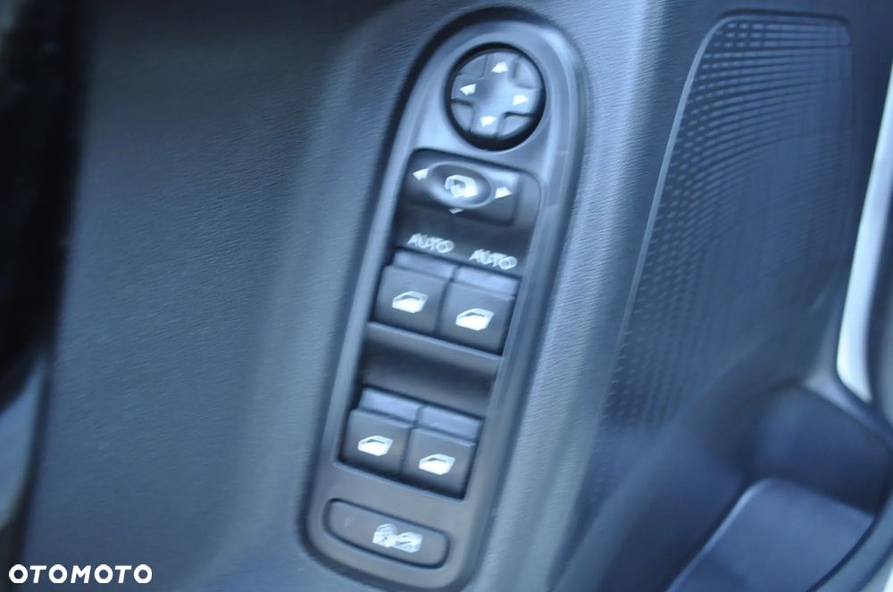 Citroën C3 1.2 e-VTi Exclusive ETG - 13