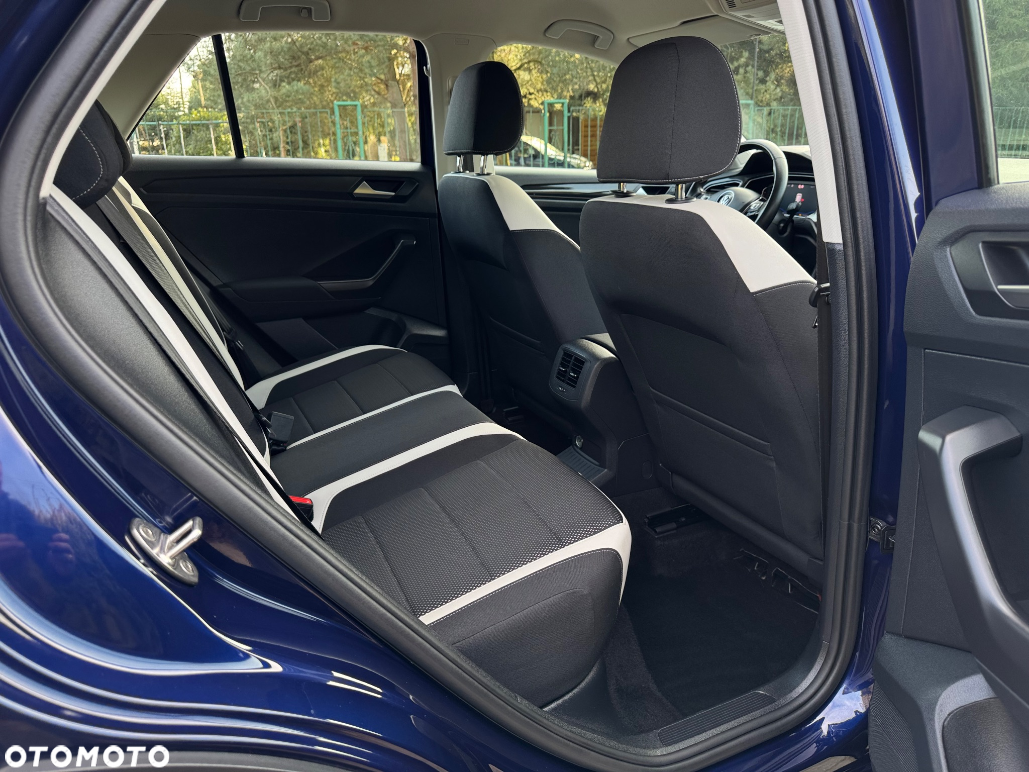 Volkswagen T-Roc 1.5 TSI ACT OPF DSG Sport - 25