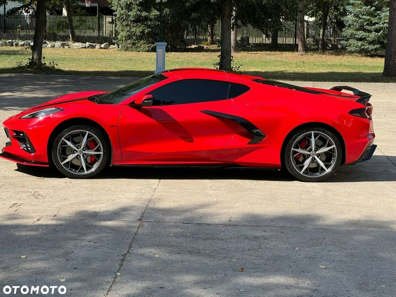 Chevrolet Corvette - 23