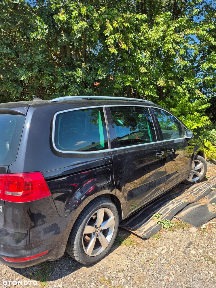 Volkswagen Sharan 2.0 TDI Comfortline DSG - 10