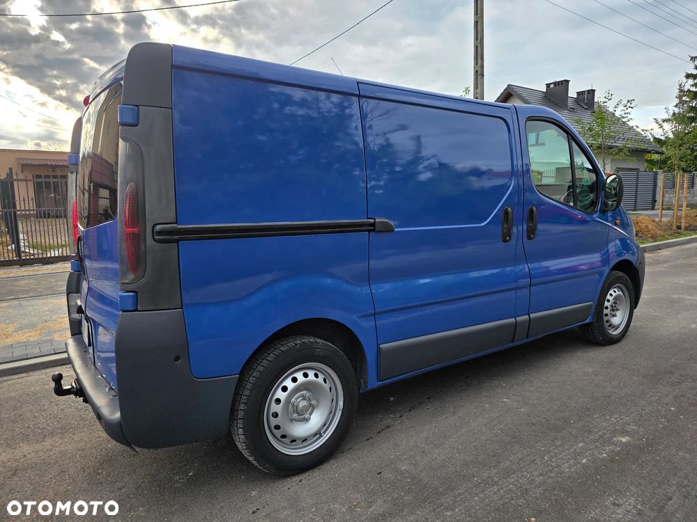 Opel Vivaro - 5