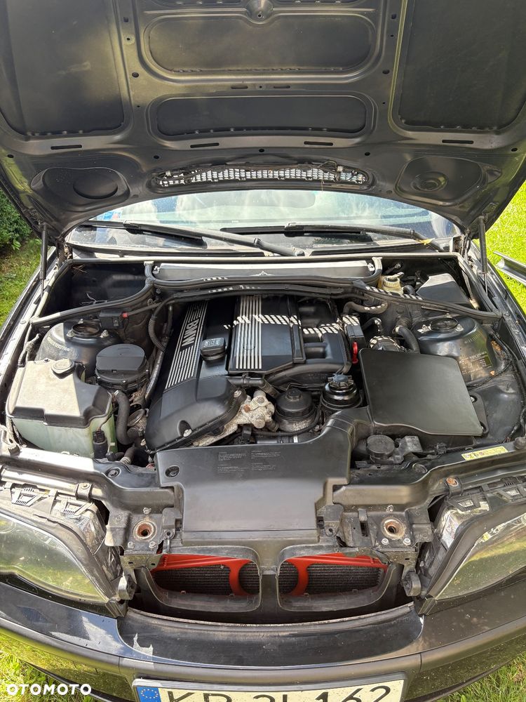 BMW Seria 3 320i - 11