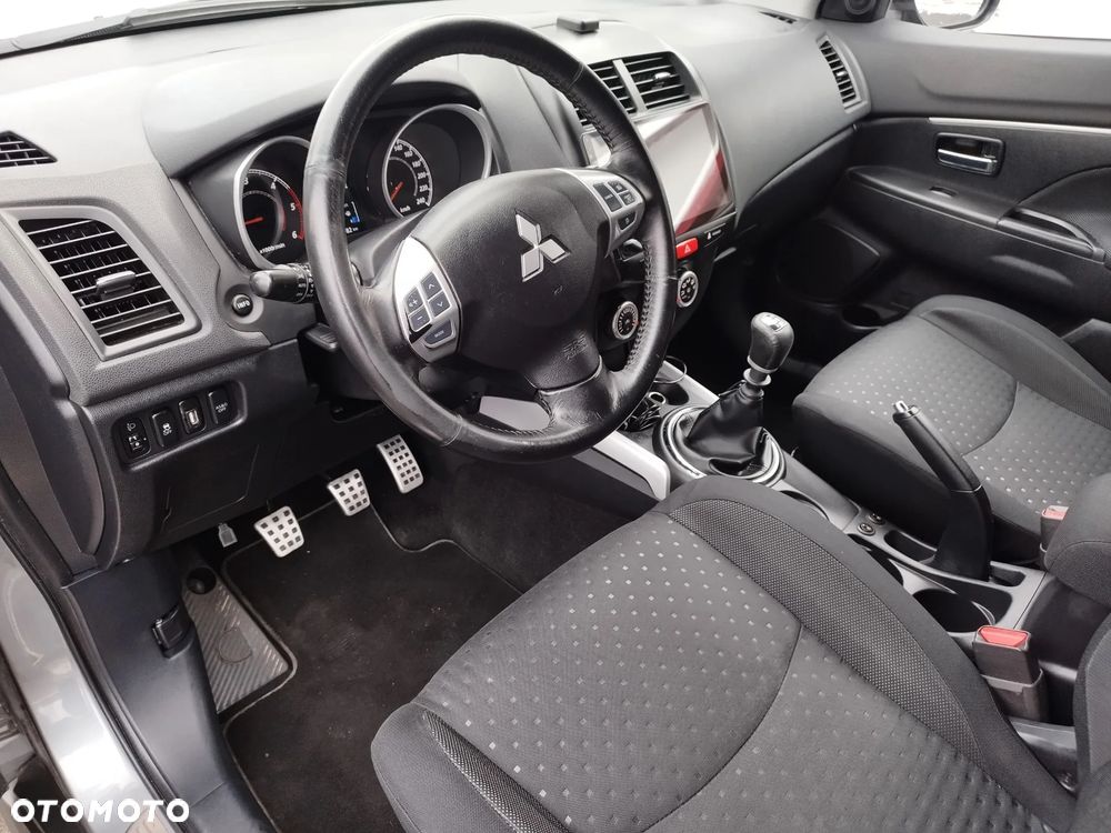 Mitsubishi ASX 1.8 DI-D 2WD Invite - 12