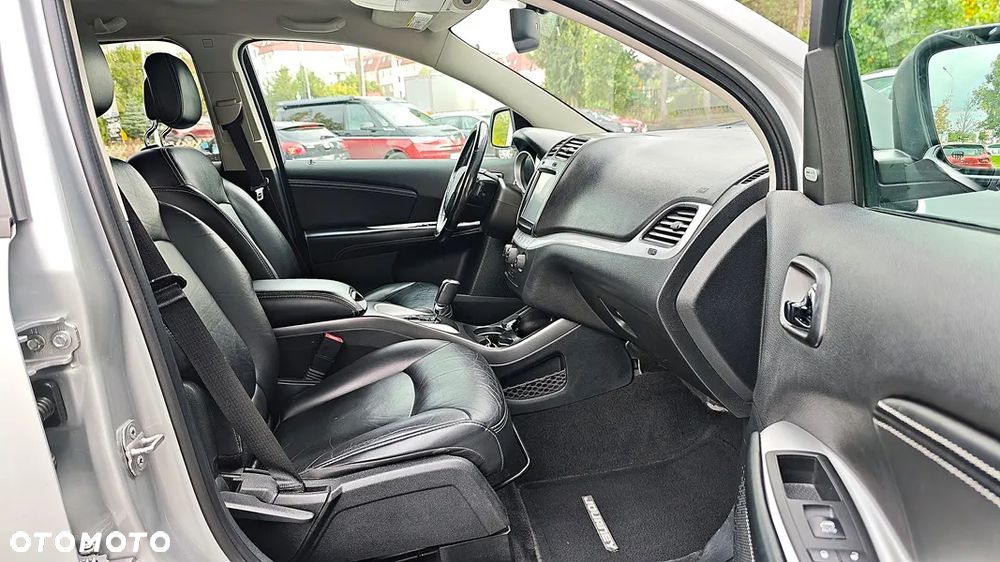 Dodge Journey - 24