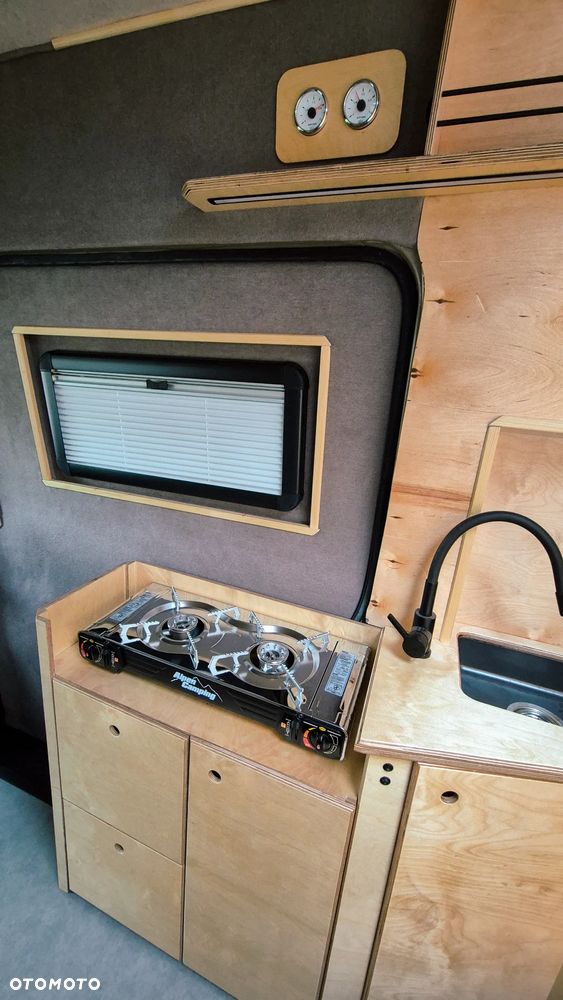 Ford Transit - 21