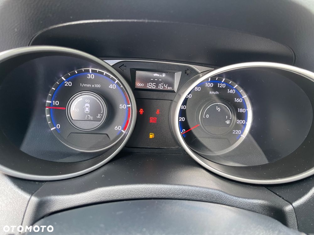Hyundai ix35 2.0 CRDi 4WD Premium - 24