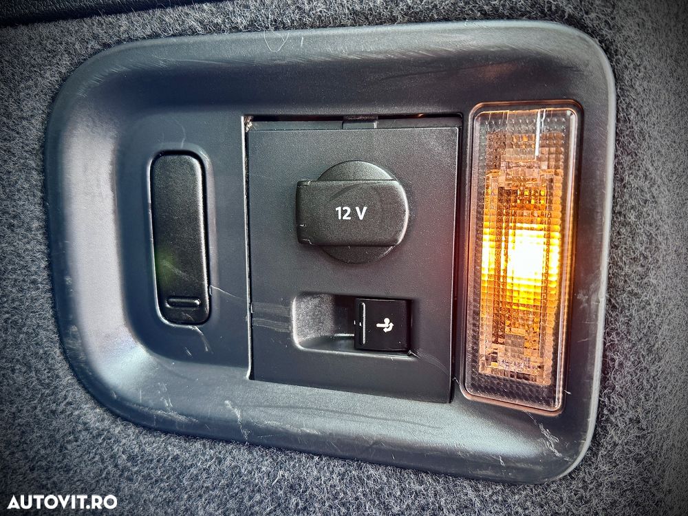 Volkswagen Sharan 2.0 TDI DSG Blue Motion Match - 37