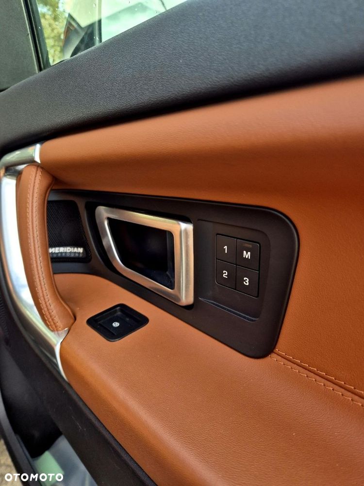 Land Rover Discovery Sport TD4 HSE Luxury - 18