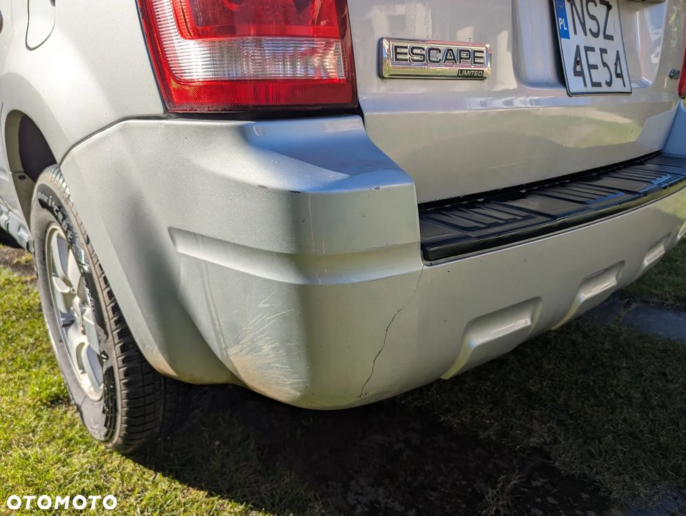 Ford Escape 3.0 XLT 4WD - 10