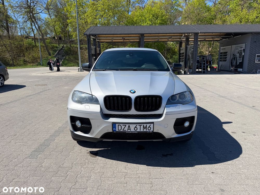 BMW X6 - 8