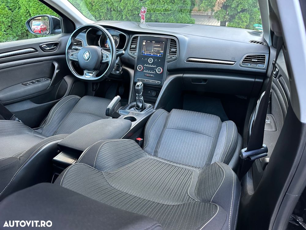 Renault Megane BLUE dCi 115 ZEN - 21