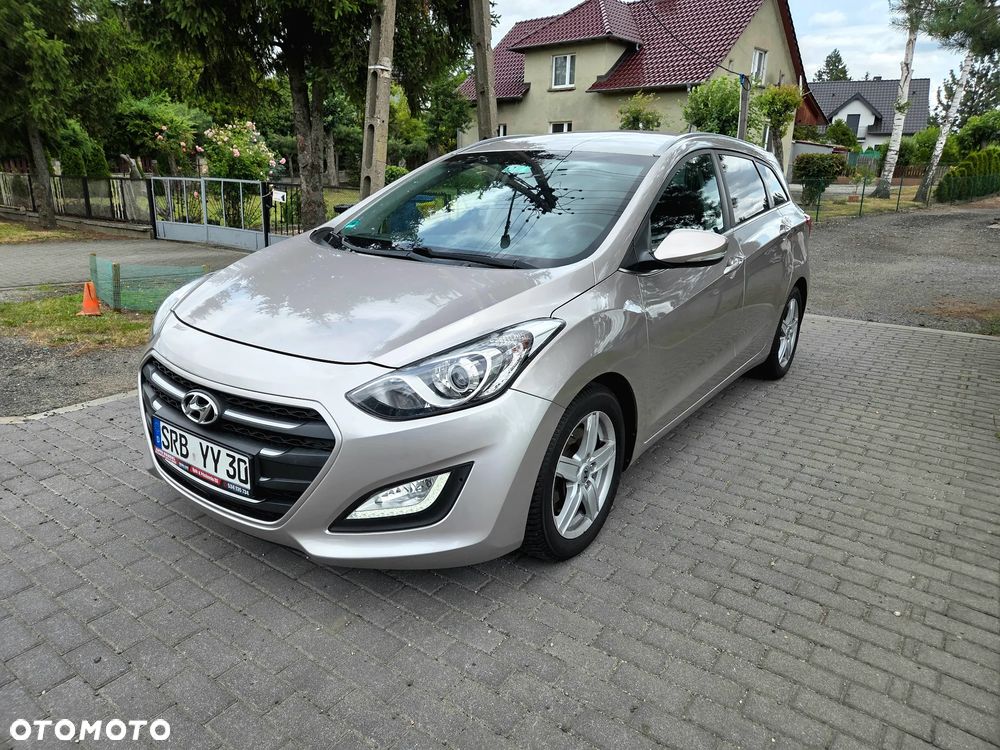 Hyundai i30 1.6 GDI DCT Premium - 4