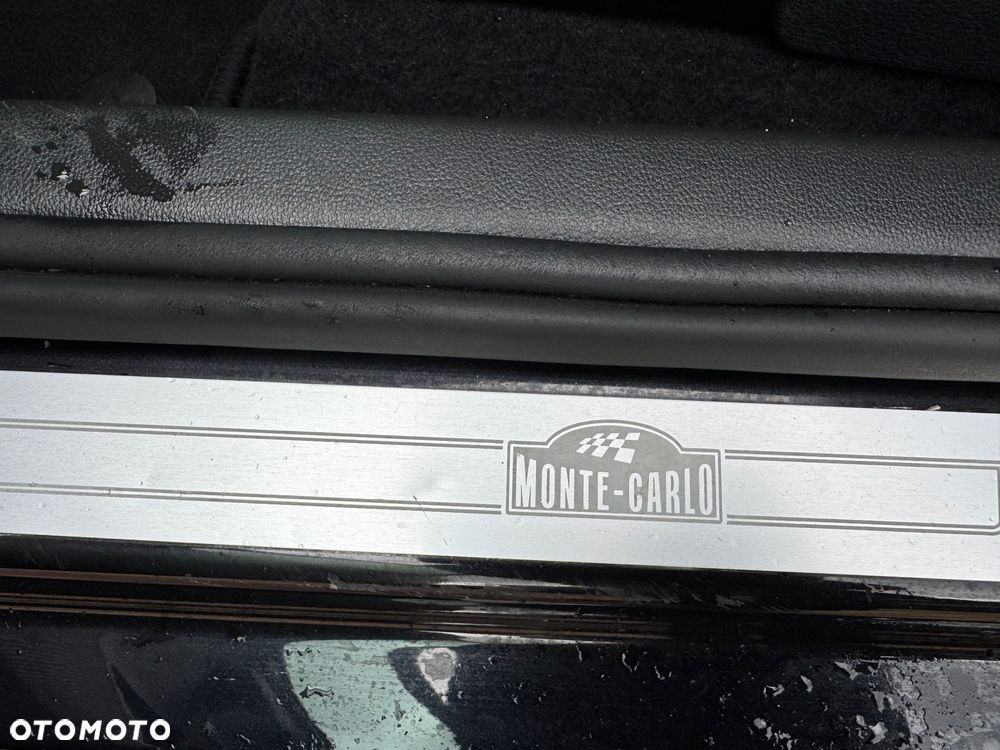 Skoda RAPID 1.0 TSI Monte Carlo - 23