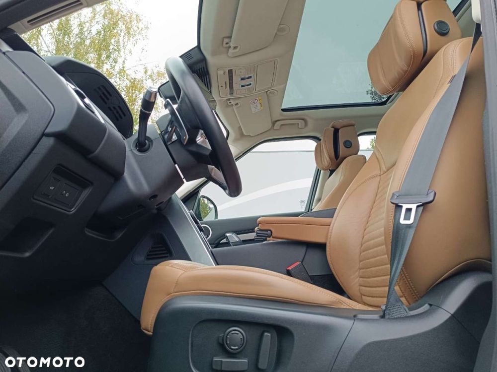 Land Rover Discovery - 26